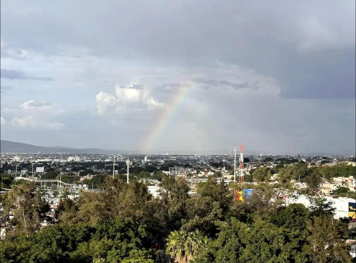 Departamento De Lujo En Con Alberca Panoramica En Zona Metropolitana De Guadalajaraアパートメント エクステリア 写真